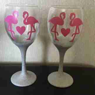 Personalised, Flamingo design, Glitter, Wine glass.