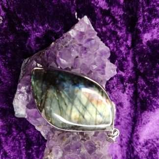 Large size flash labradorite pendant.