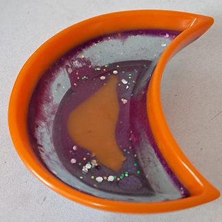 Resin crescent moon shaped trinket dish