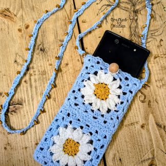 Crochet phone pouch LIGHT BLUE